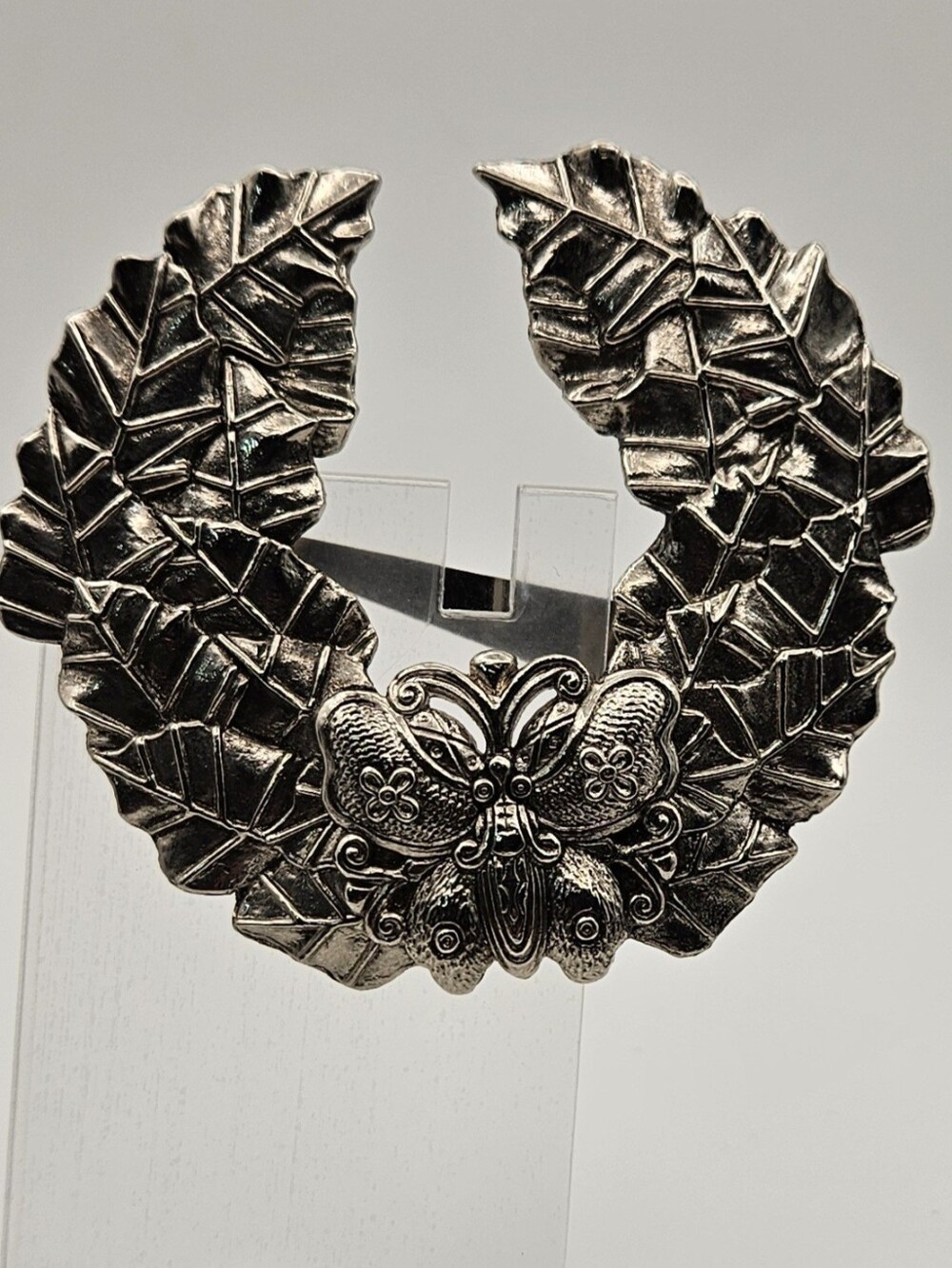 Vintage Sylvia Dahl Signed Pewter Leaf Wreath Butterfly Scarf Clip